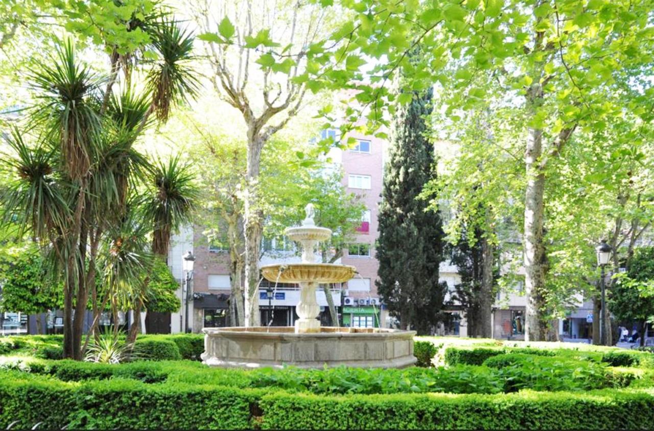 Apartasuite Centro Historico Atico Tranquilo Y Luminoso En El Corazon De กรานาดา ภายนอก รูปภาพ